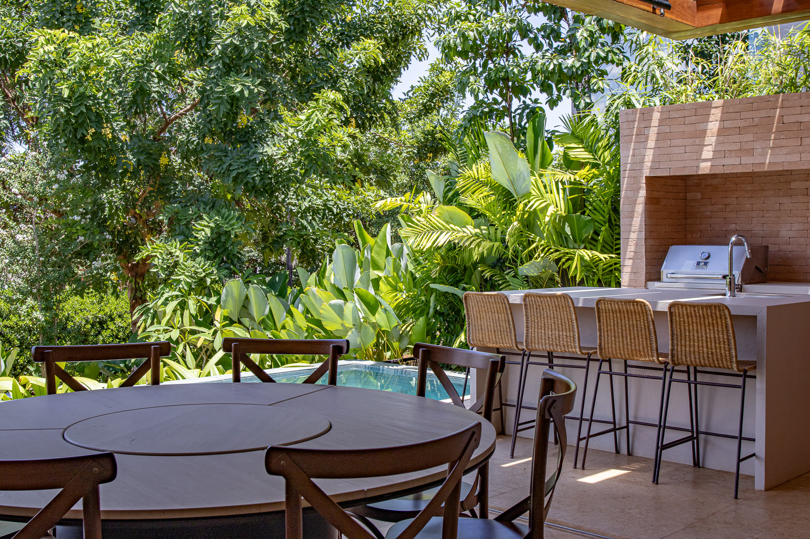 Bela Vista · 4
